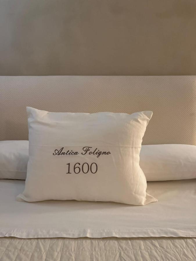 Antica Foligno 1600 Magic Apartment ภายนอก รูปภาพ
